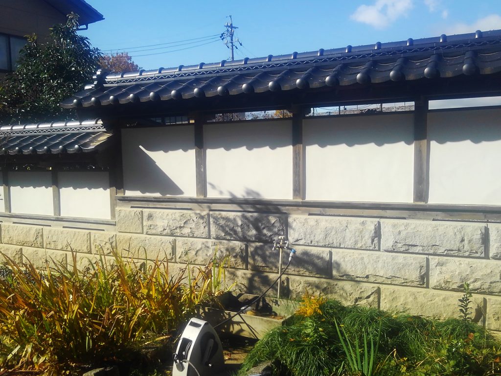 ジョリパット塗り壁